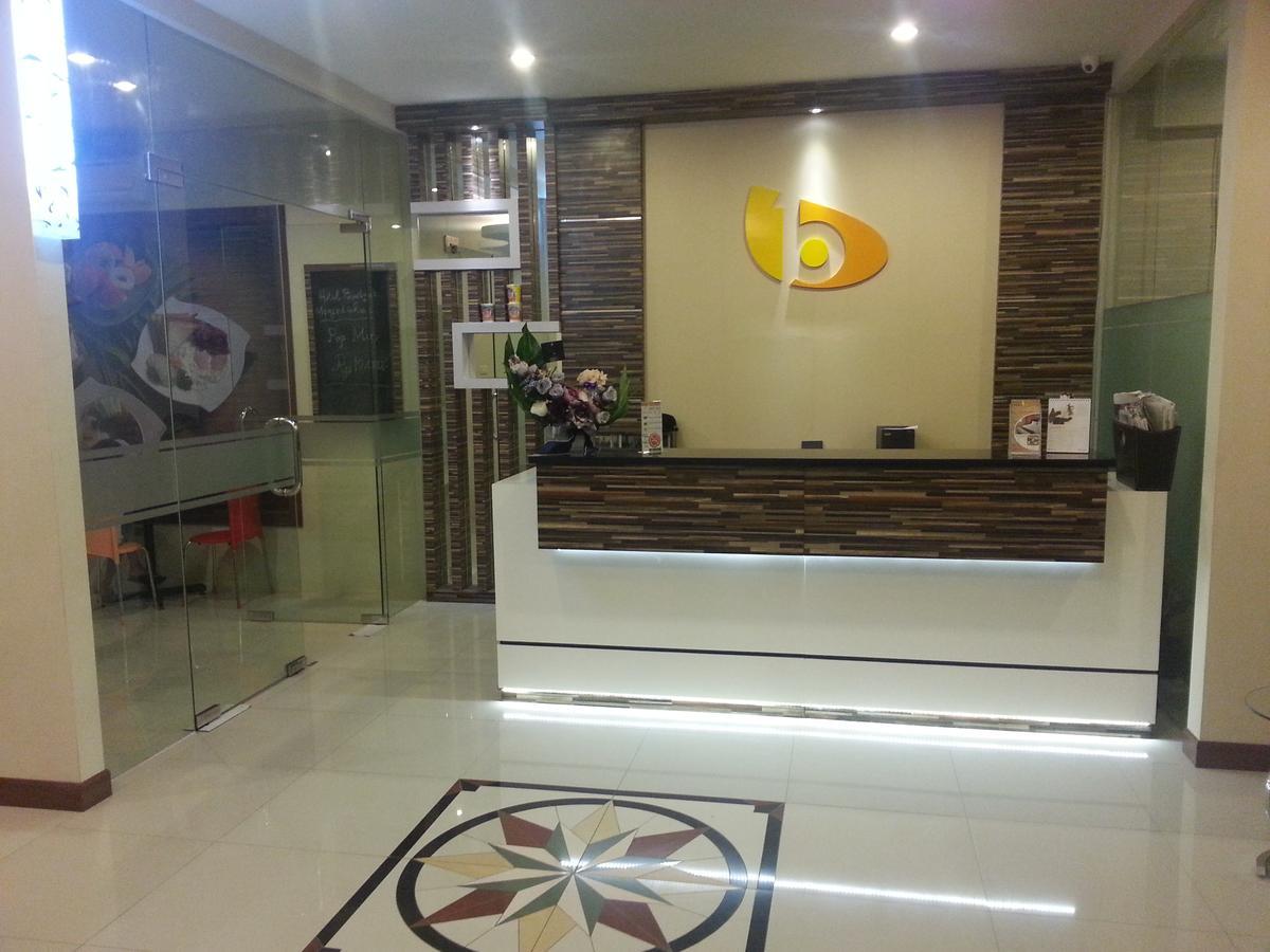Budget Hotel Ambon Bagian luar foto