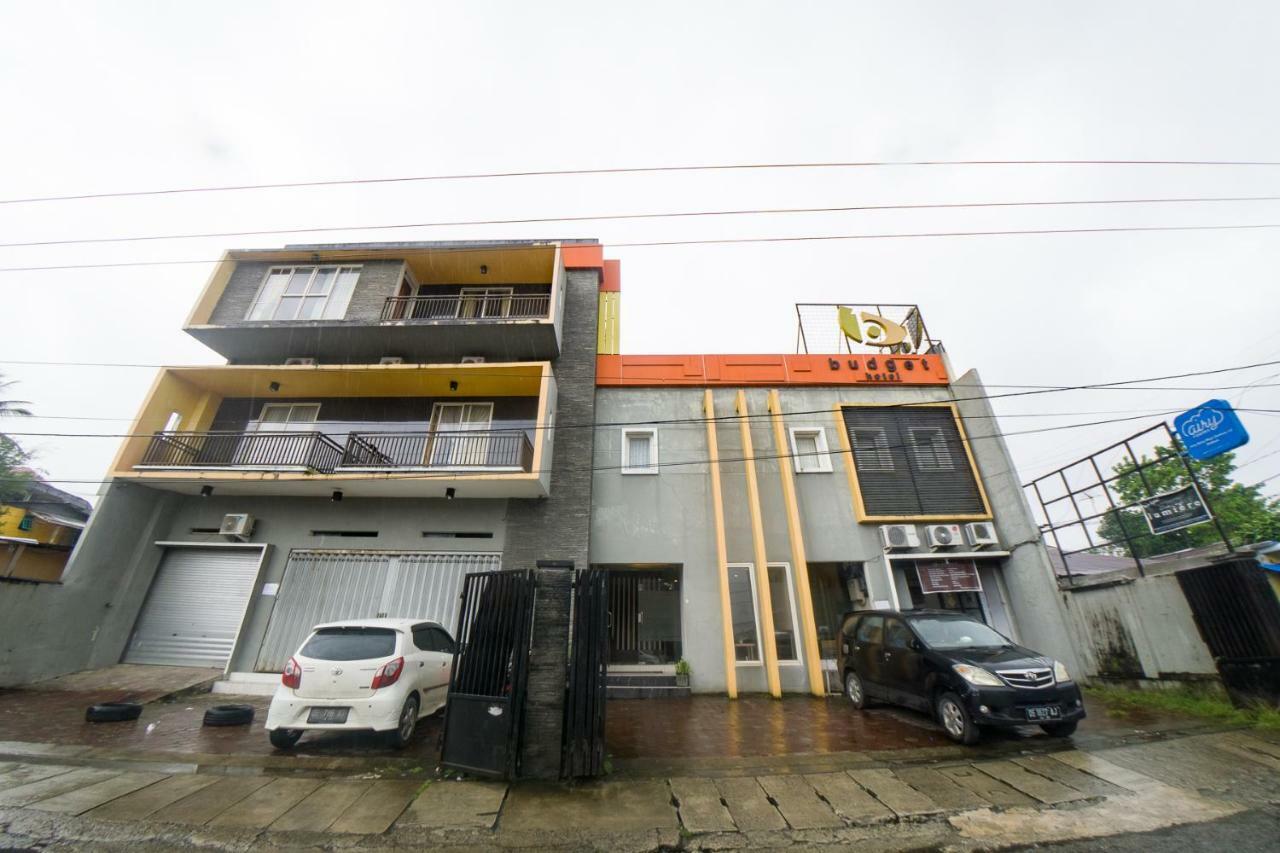 Budget Hotel Ambon Bagian luar foto