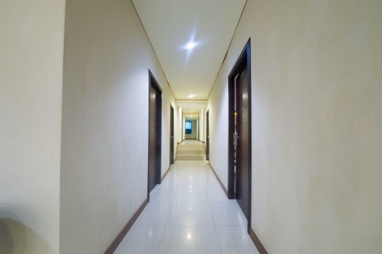 Budget Hotel Ambon Bagian luar foto