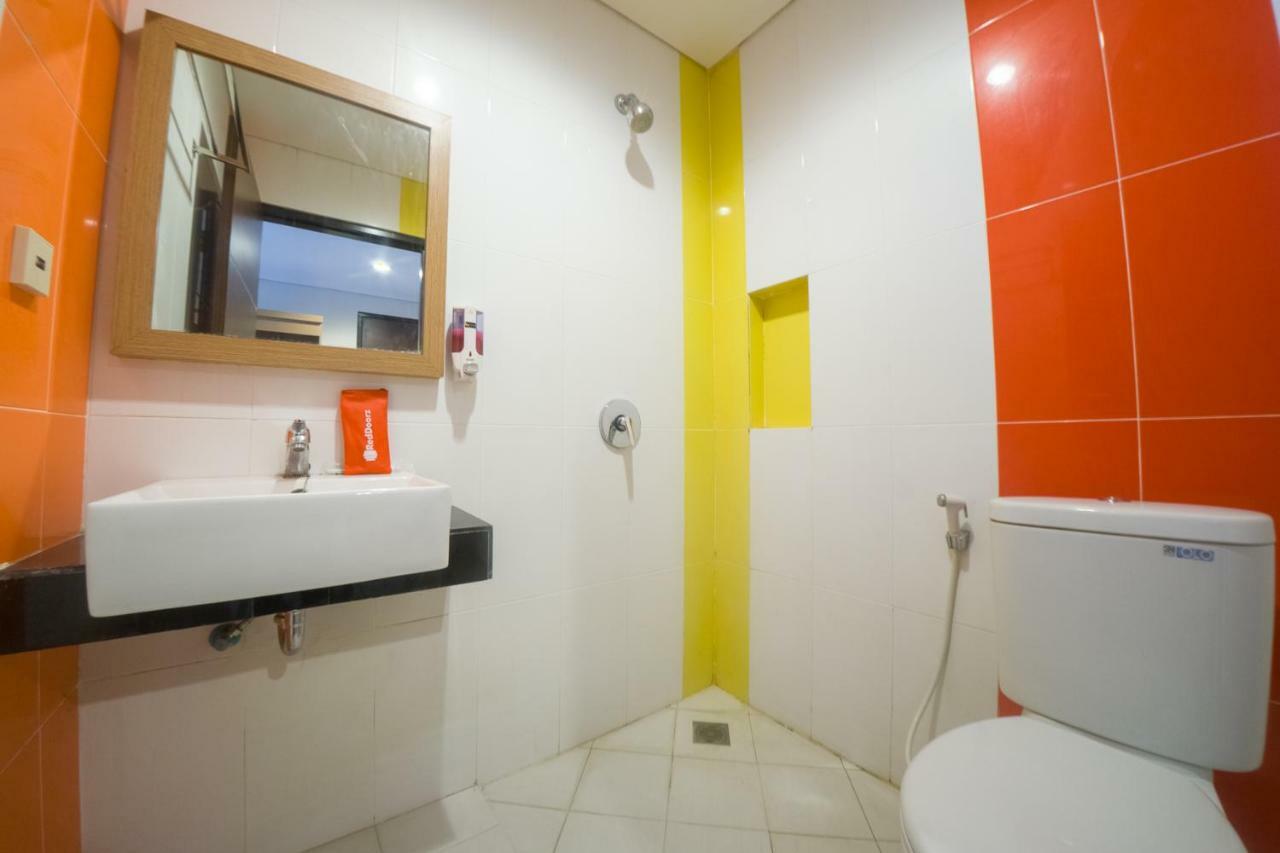 Budget Hotel Ambon Bagian luar foto