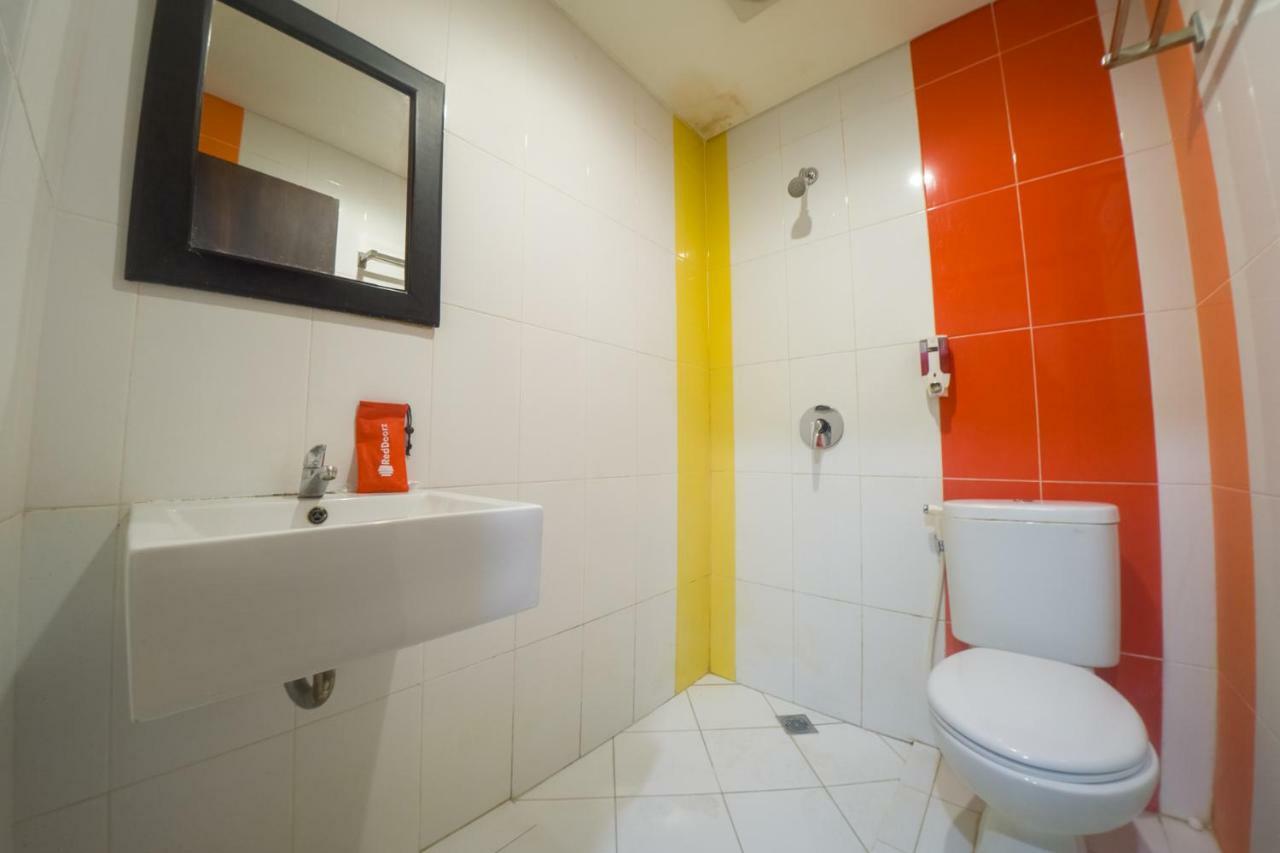 Budget Hotel Ambon Bagian luar foto