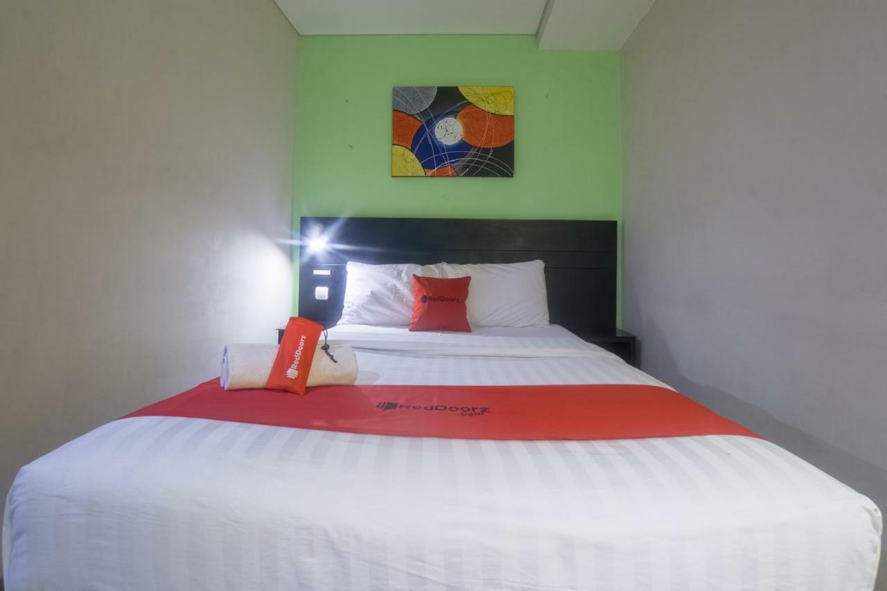 Budget Hotel Ambon Bagian luar foto