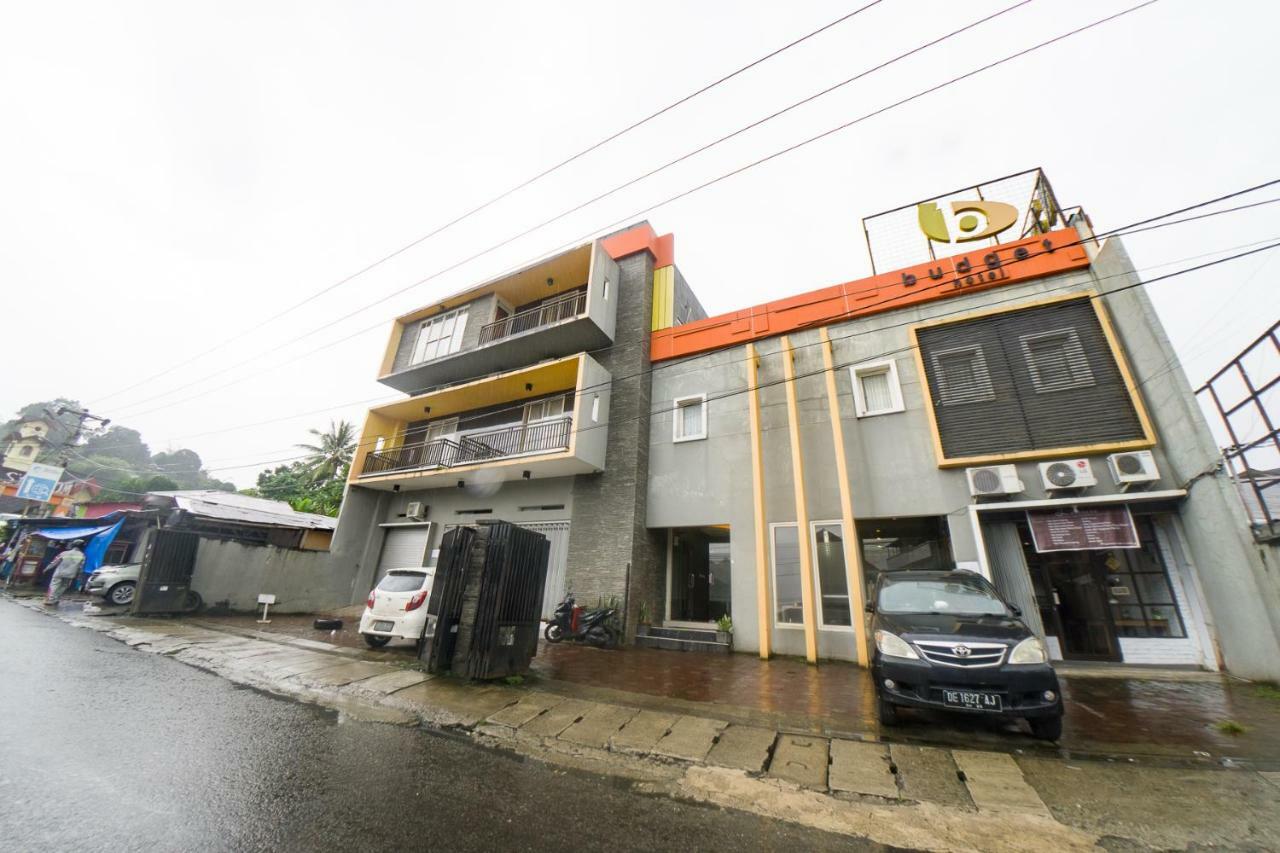 Budget Hotel Ambon Bagian luar foto